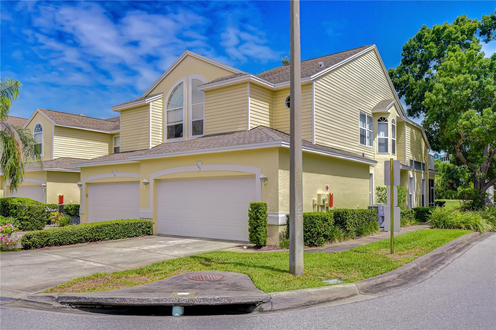 1050 Starkey Rd #2105, Largo