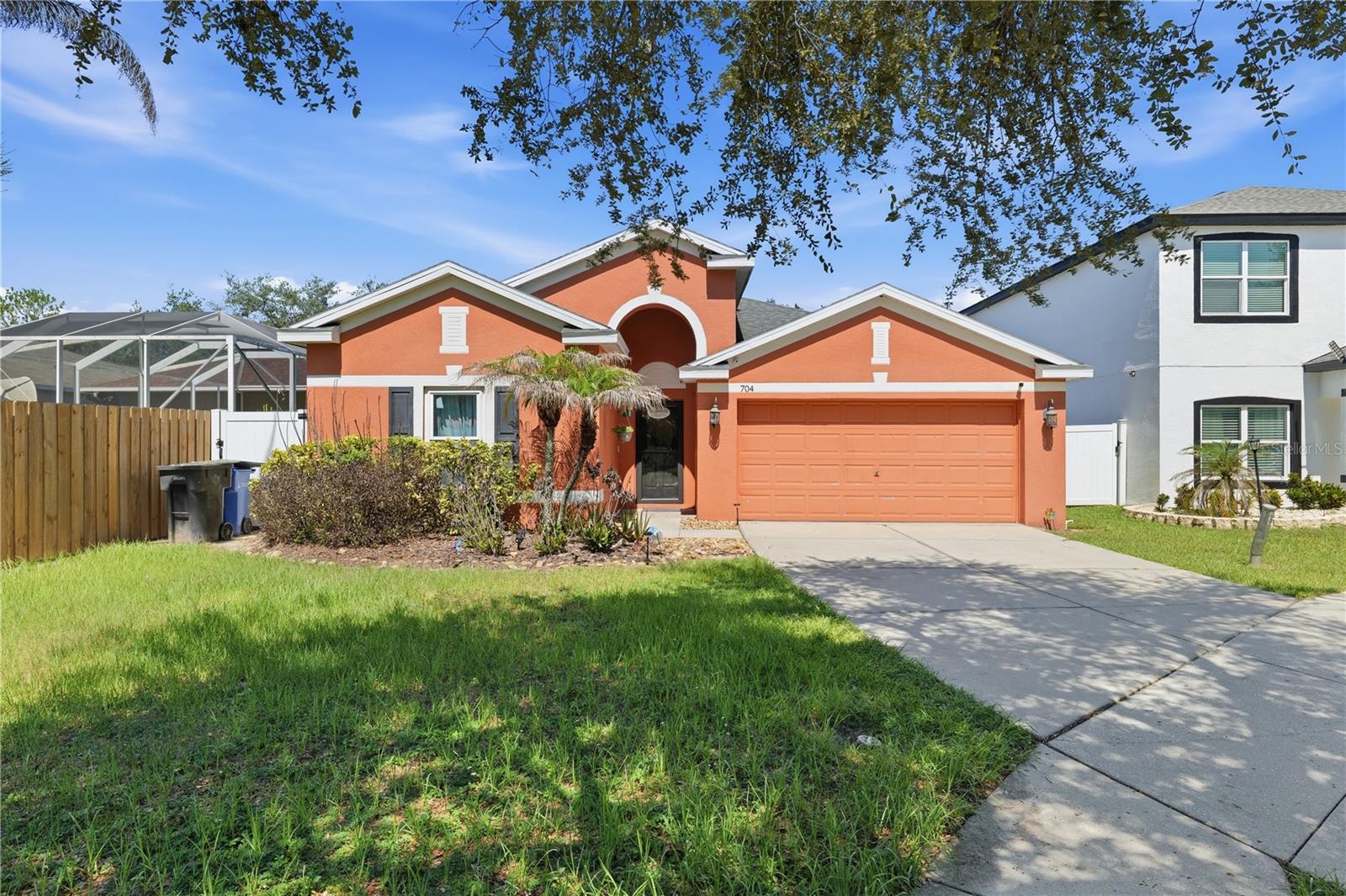 704 Parsons Pointe St, Seffner