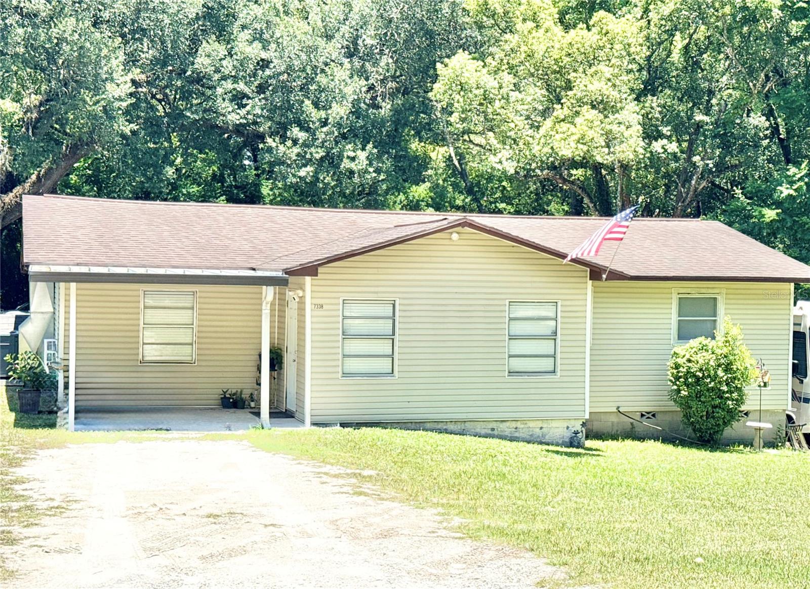 7338 23rd St, Zephyrhills