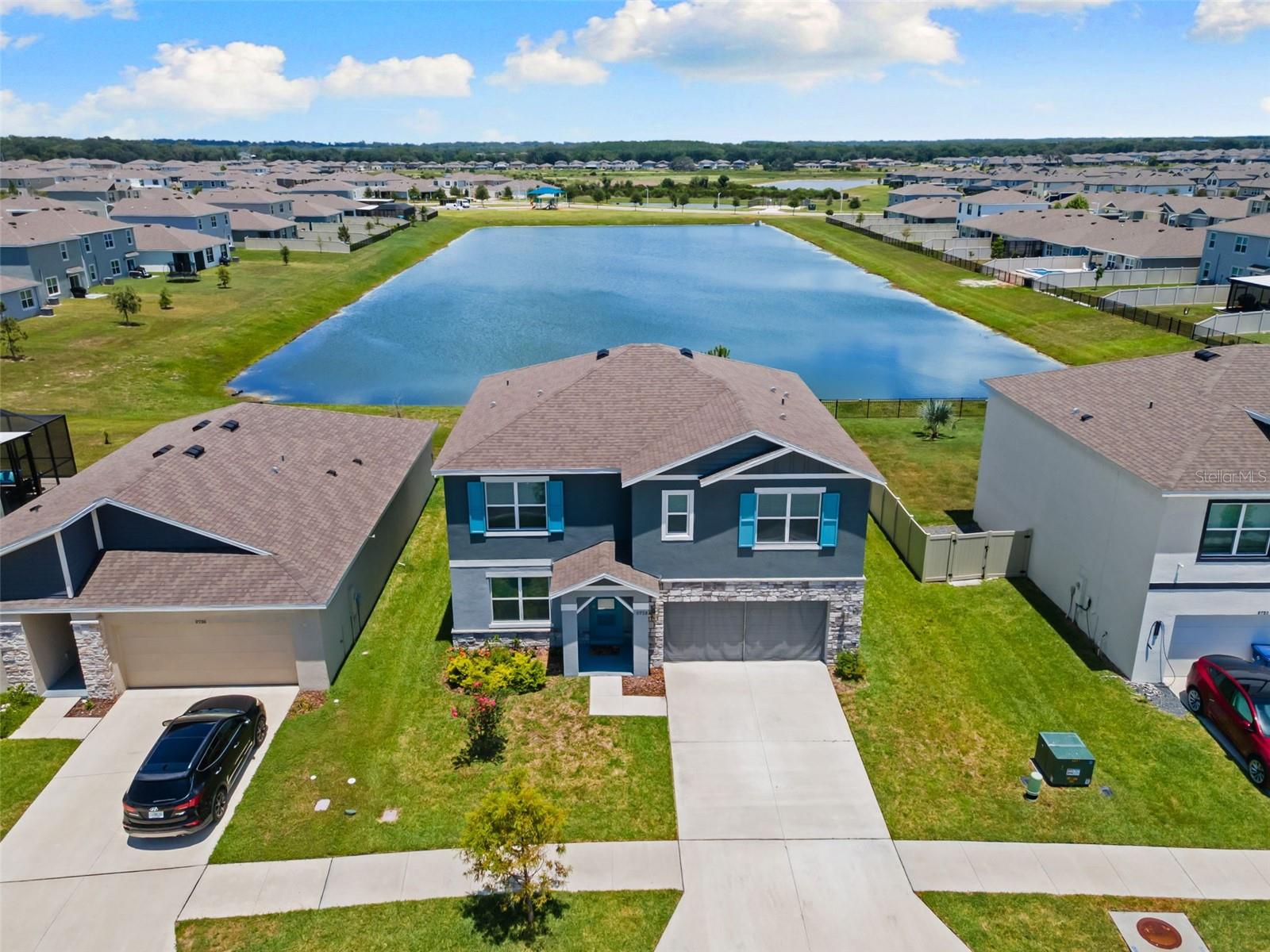 9728 Crescent Ray Dr, Wesley Chapel
