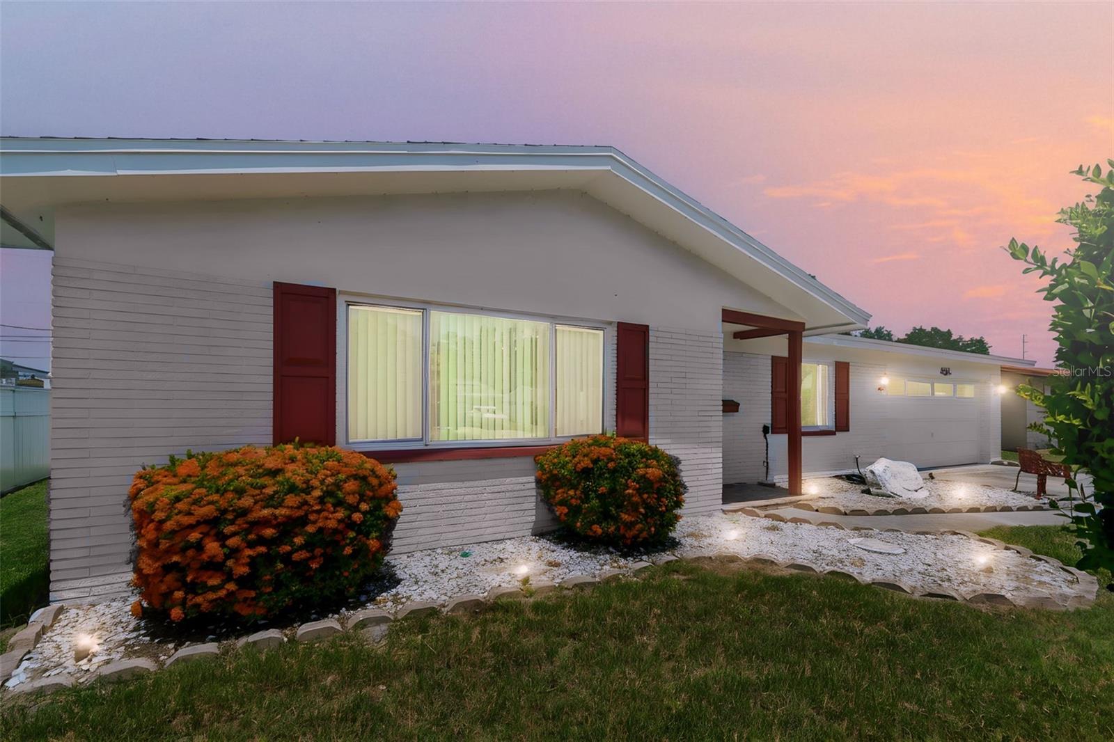 1836 Princeton Dr, Clearwater