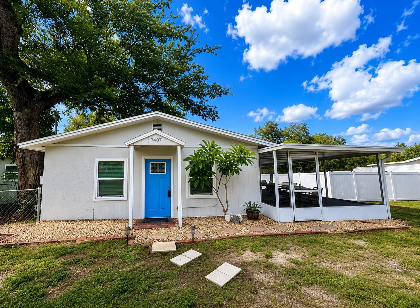 7407 Mount Vernon Rd, Tampa