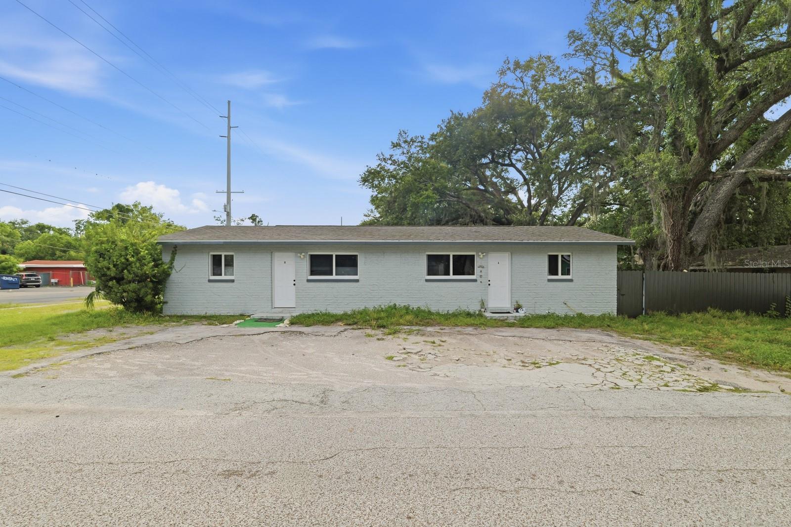 1716 E Waters Ave #a/b, Tampa
