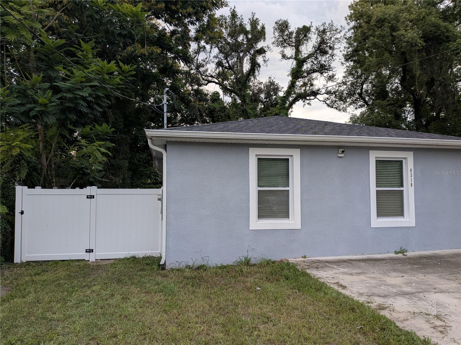 8310 N Brooks St, Tampa