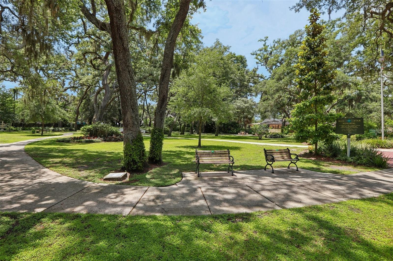 201 REDWOOD AVE