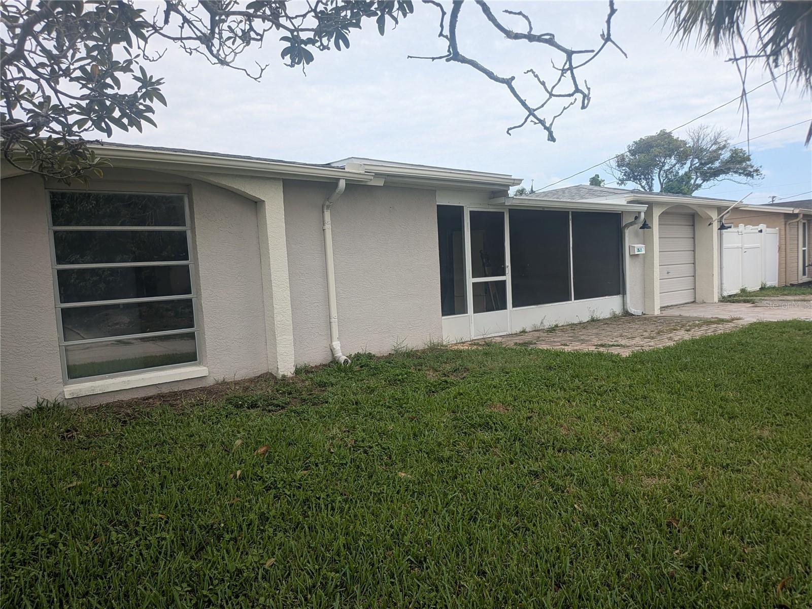 12633 3rd Isle, Hudson