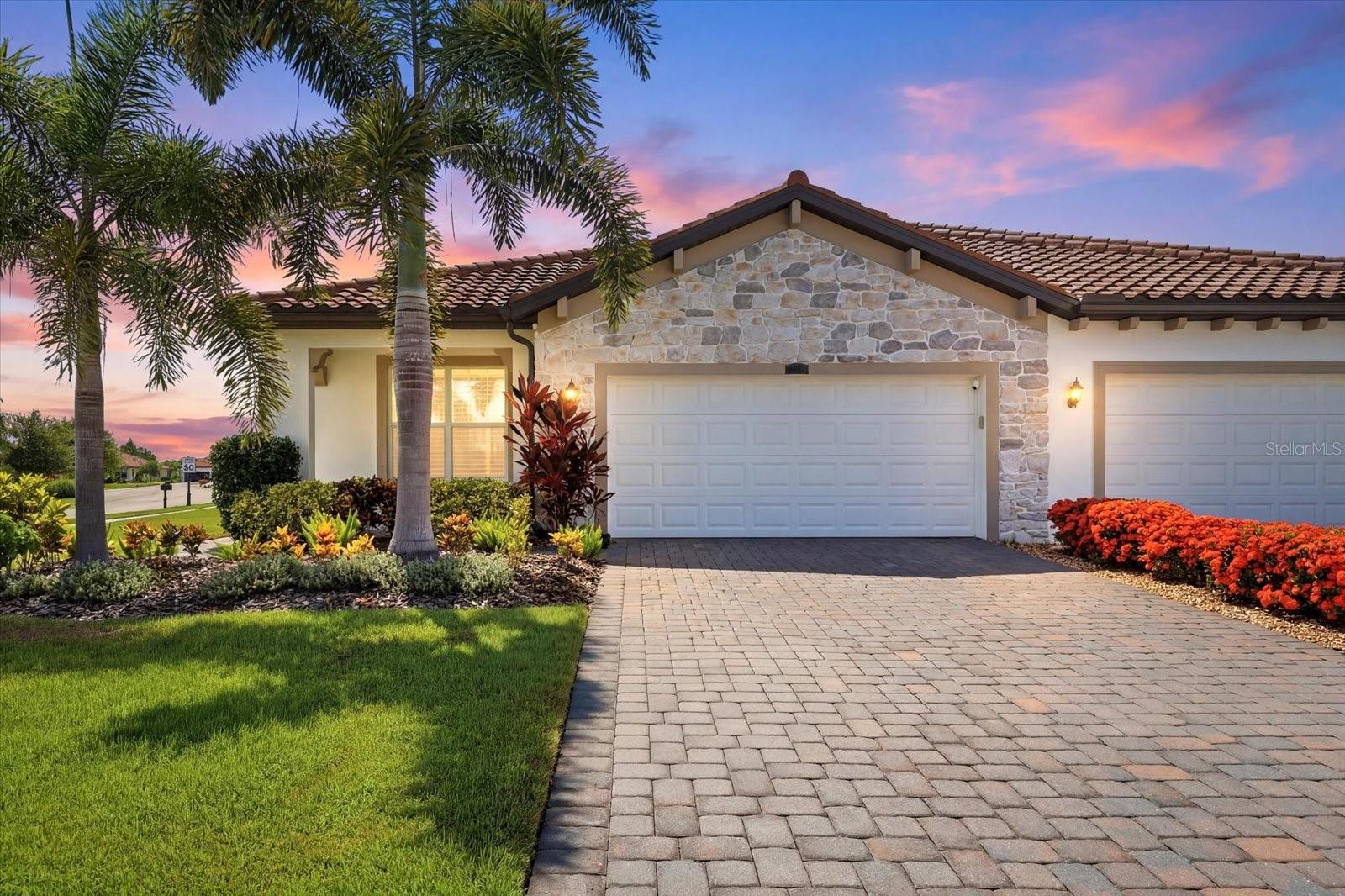 2405 Wildflower Run, Lakewood Ranch