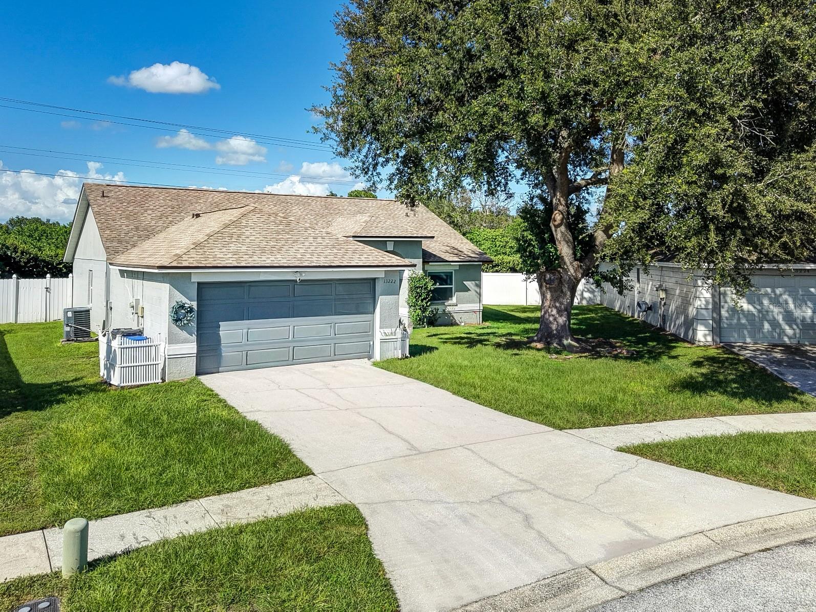 13222 Pine Creek Cir, Riverview