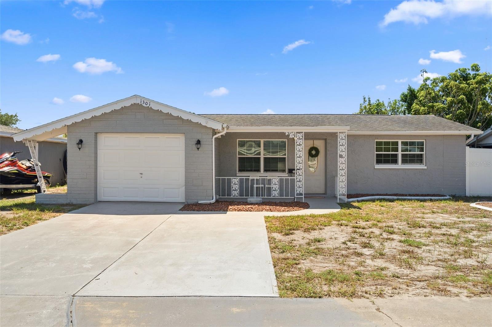 1301 Viking Dr, Holiday