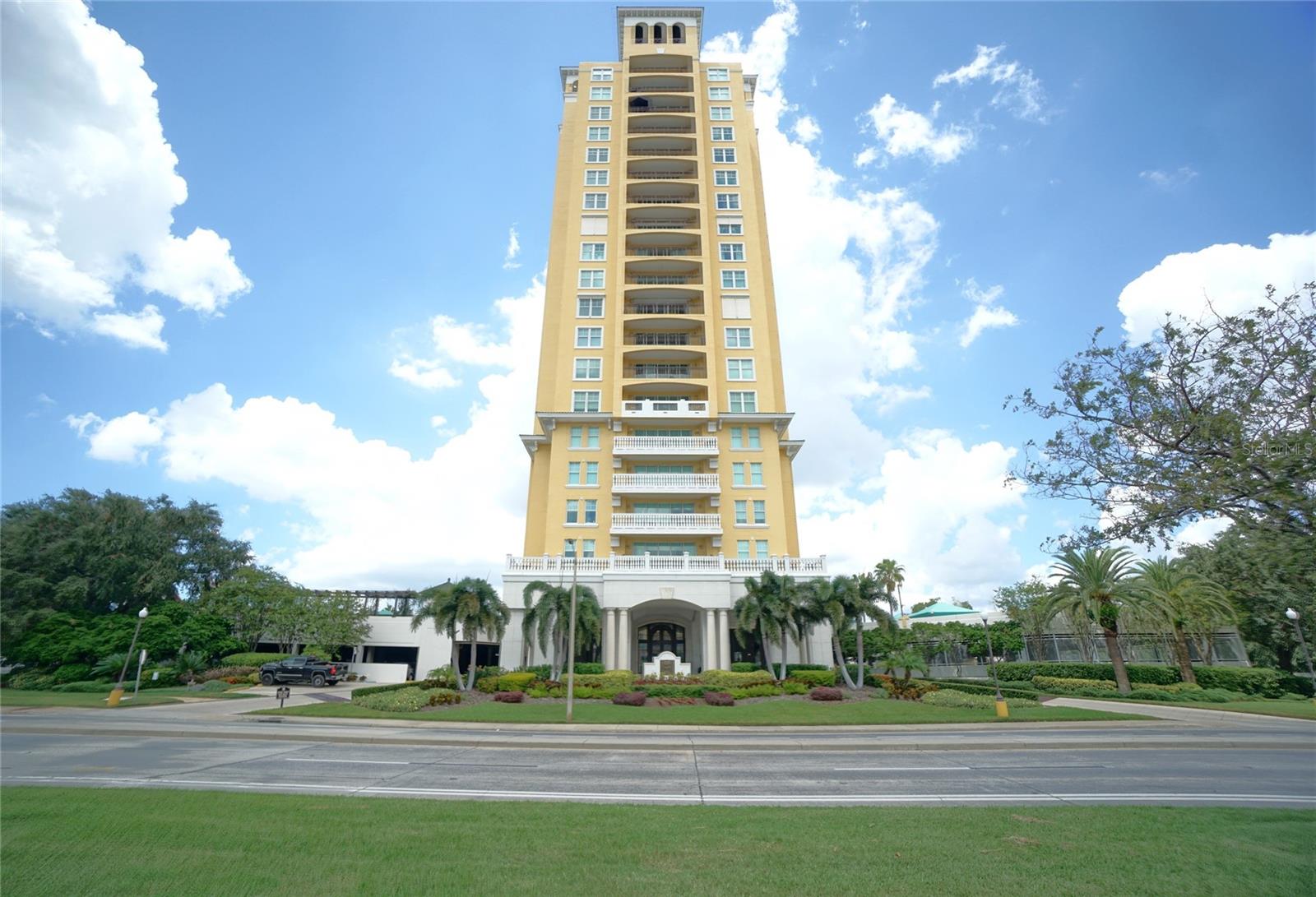 345 Bayshore Blvd #1810, Tampa