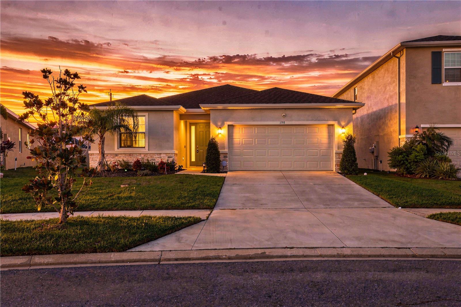 178 Mangrove Manor Dr, Apollo Beach