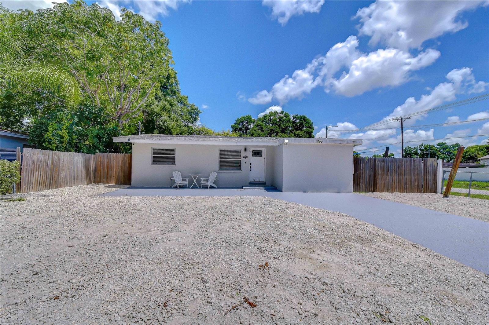 2714 E 98th Ave, Tampa