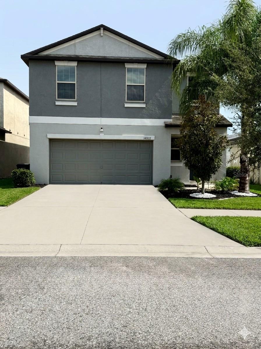 14832 Crescent Rock Dr, Wimauma