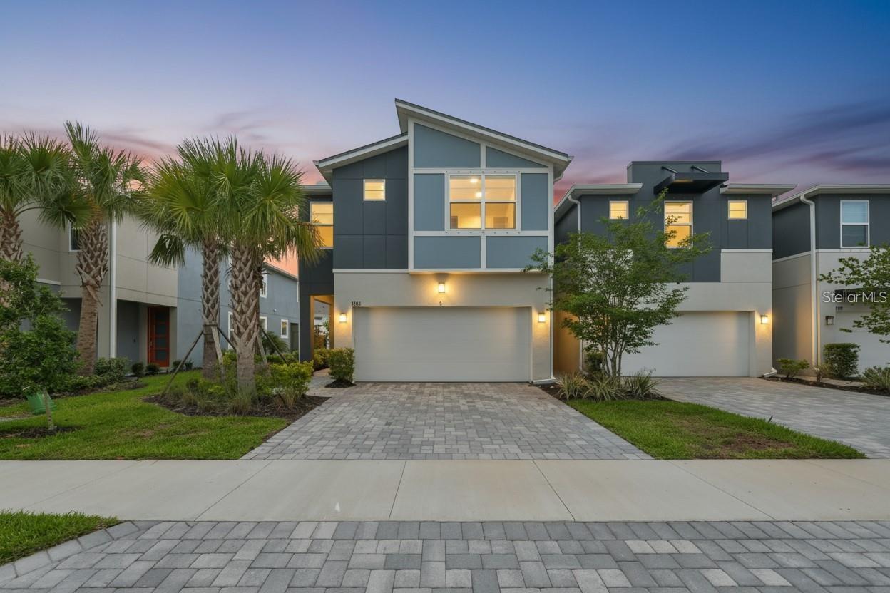 1123 Creek Valley Ct, Brandon