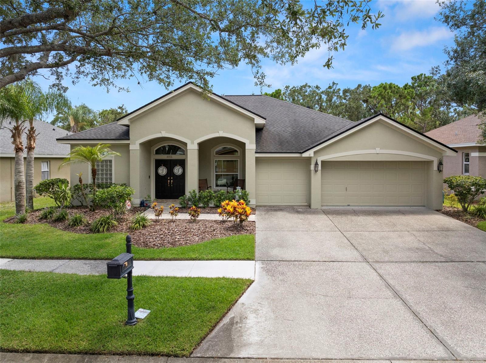 10516 Rochester Way, Tampa