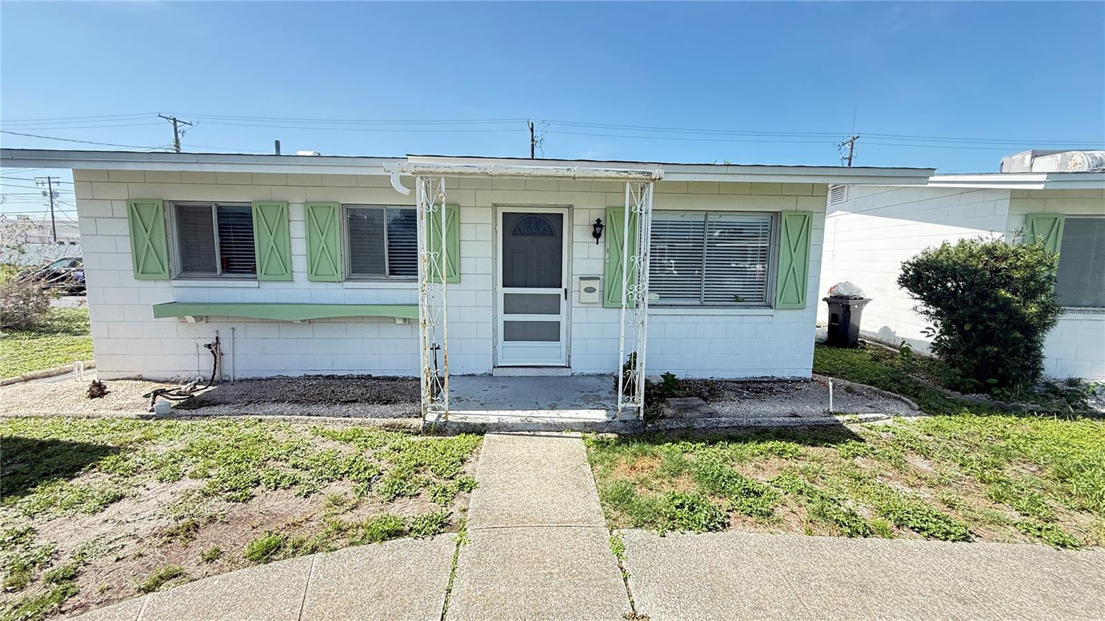1528 Council Dr, Sun City Center