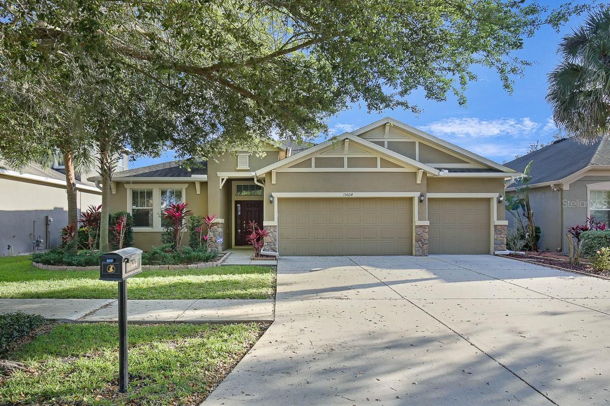 15604 Starling Water Dr, Lithia