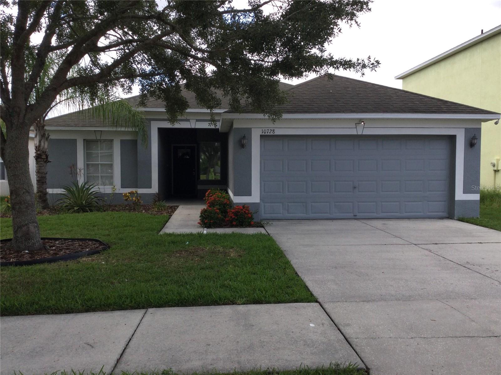 10728 Shady Preserve Dr, Riverview