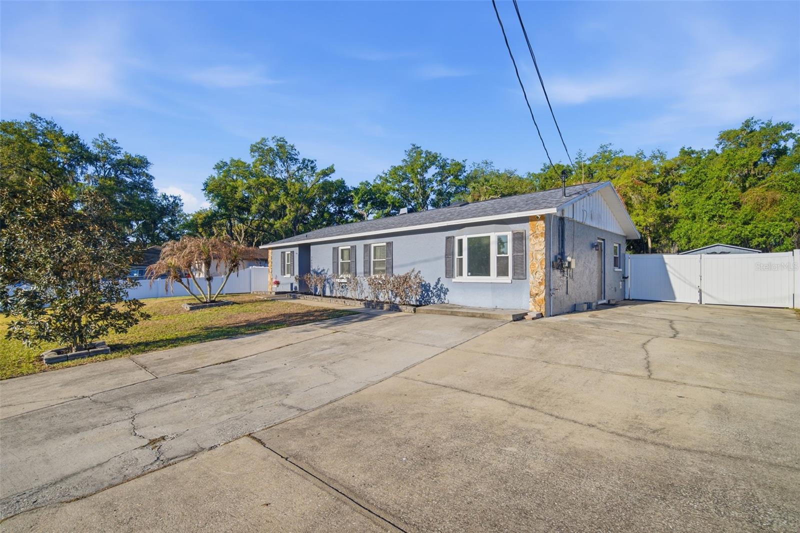 7403 Providence Rd, Riverview