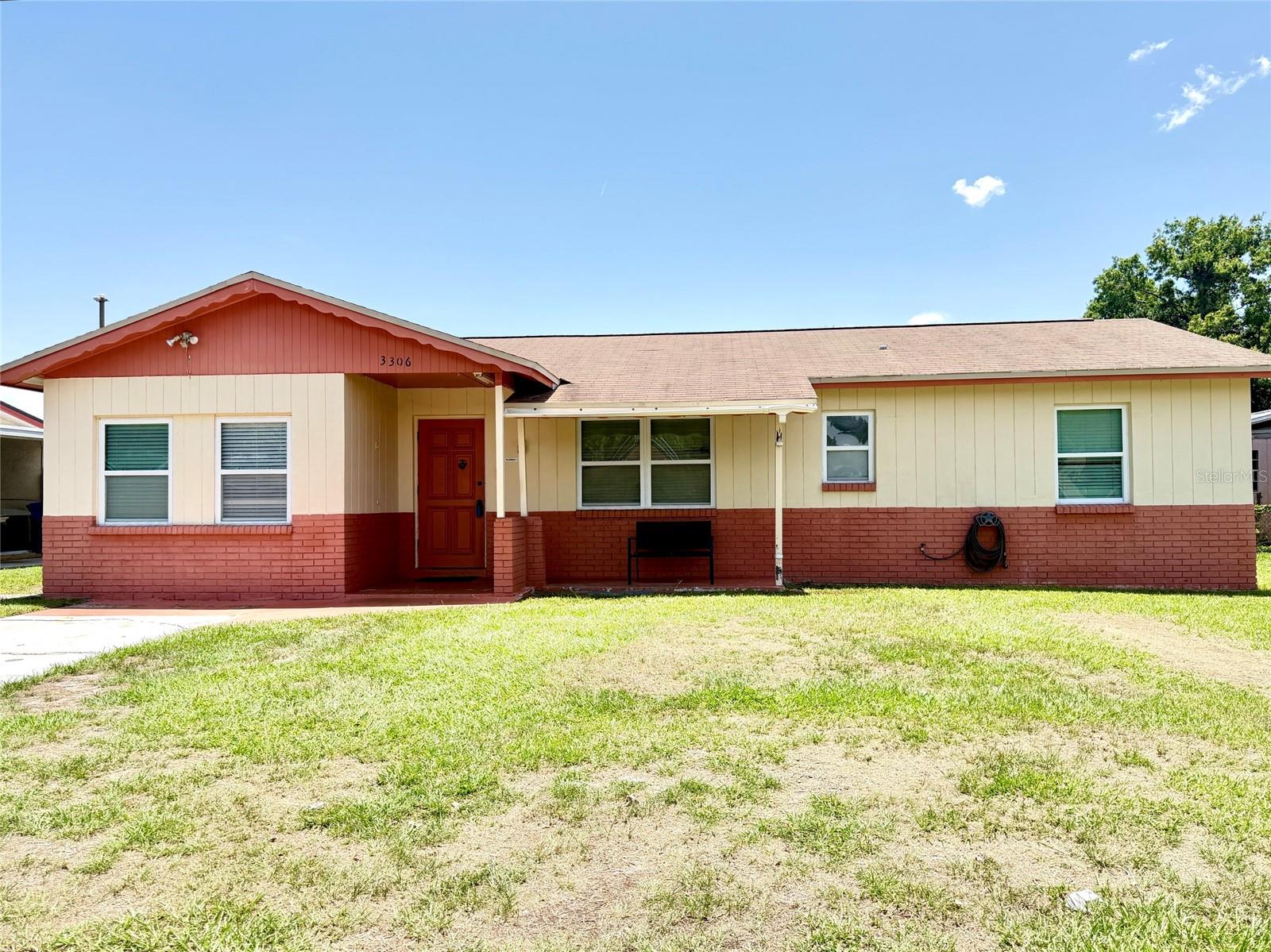 3306 W Burke St, Tampa