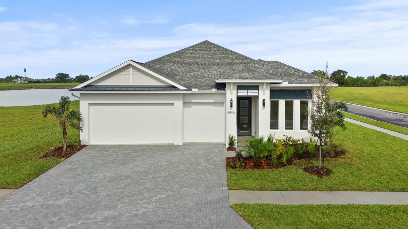 5590 Vibrant Vine Dr, Wimauma