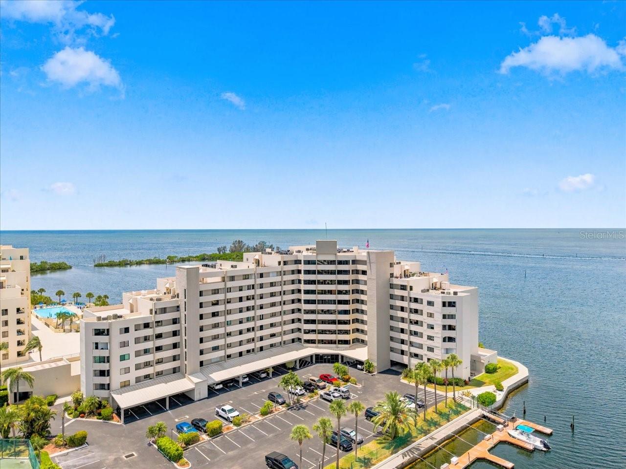 6035 Sea Ranch Dr #100, Hudson