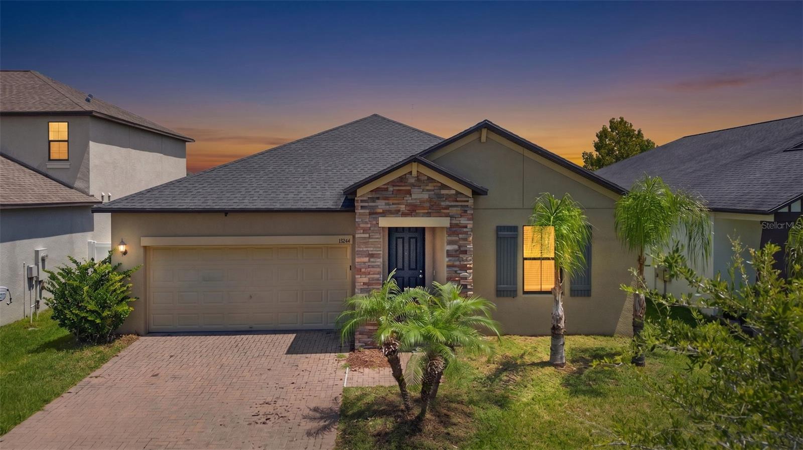 13244 Satin Lily Dr, Riverview