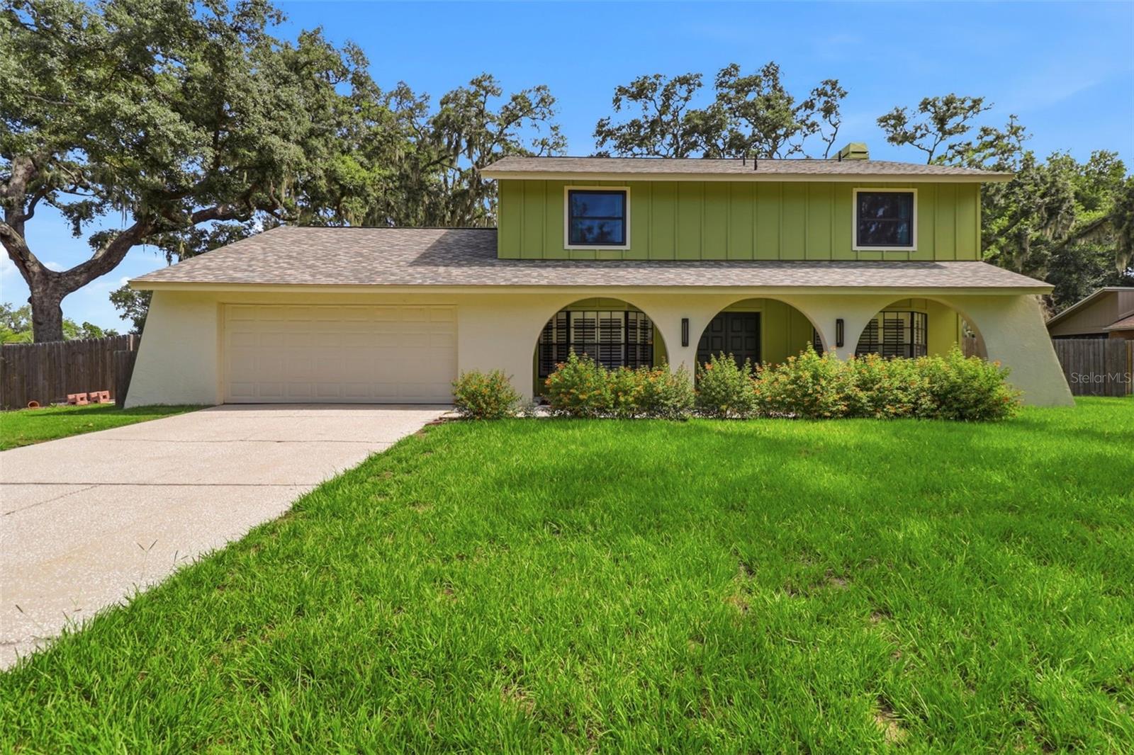 302 Bloomingfield Dr, Brandon