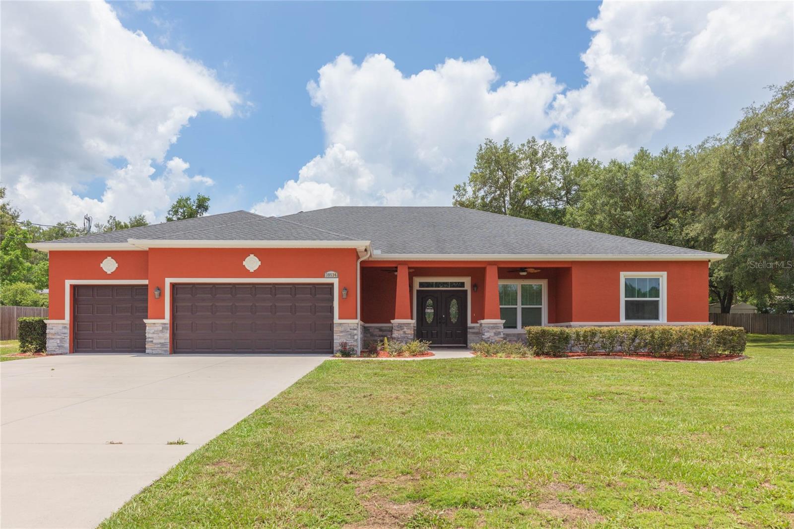 39534 Sunburst Dr, Dade City