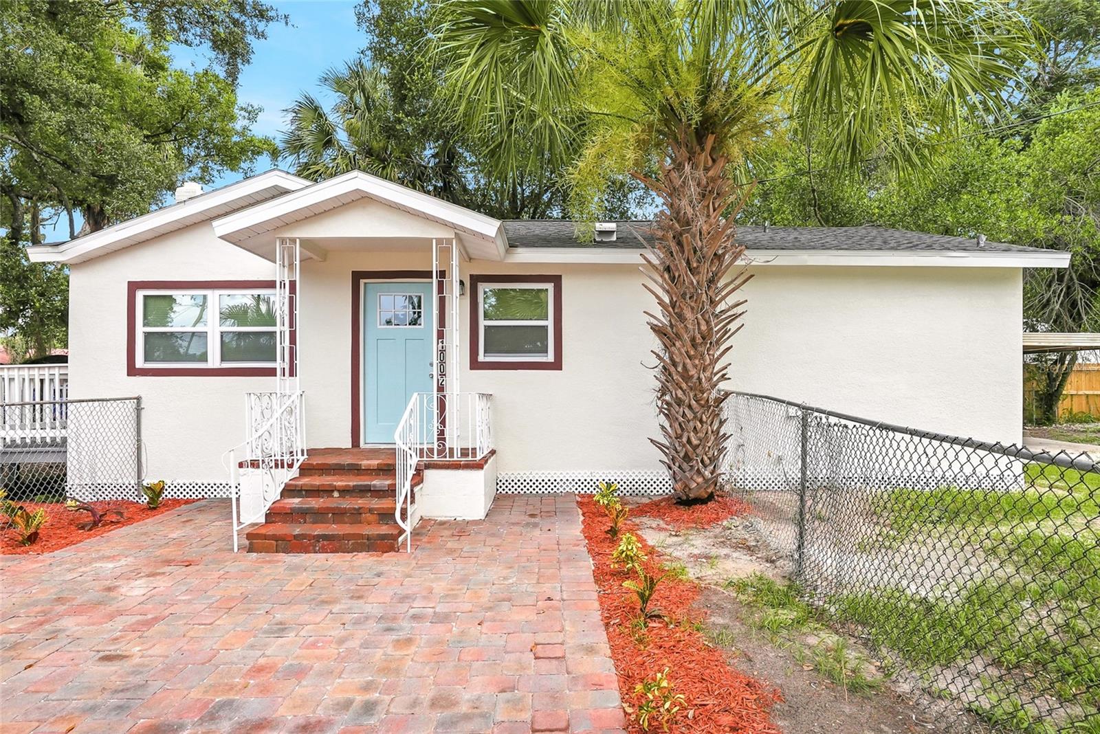 1002 E Seward St, Tampa