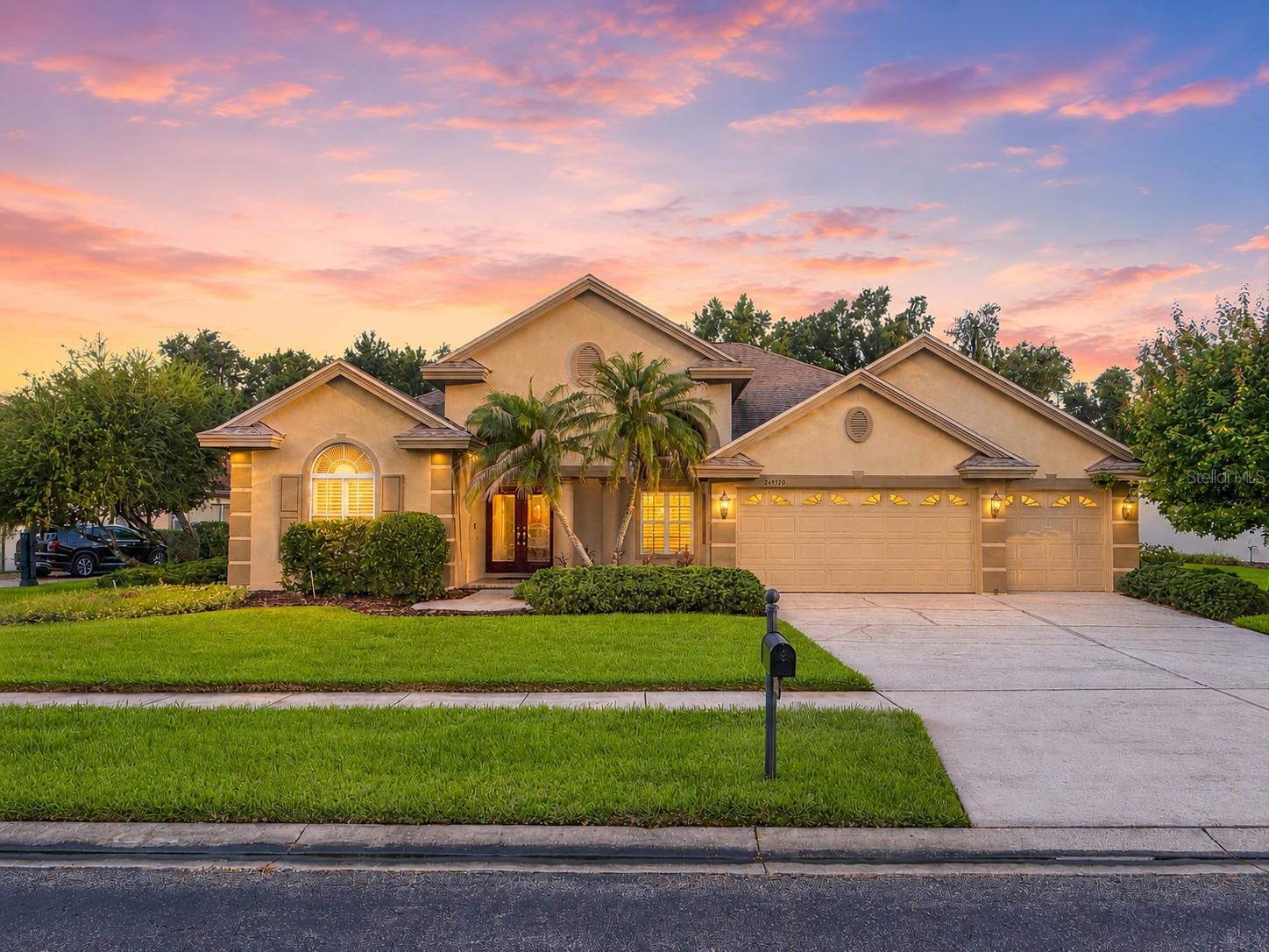 26920 Winged Elm Dr, Wesley Chapel