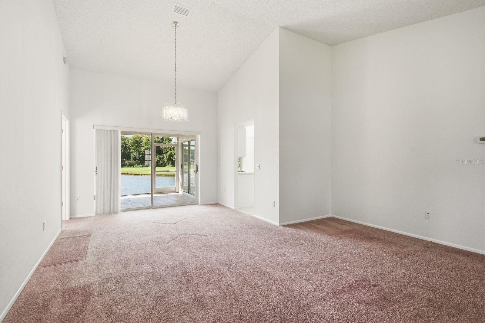 6639 SUN POINT CT