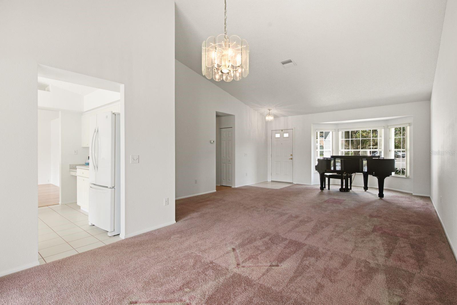 6639 SUN POINT CT