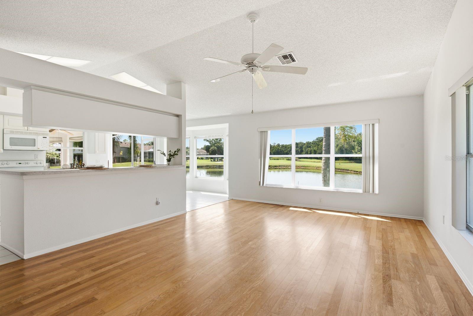 6639 SUN POINT CT