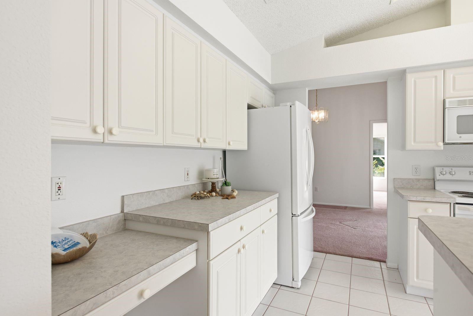 6639 SUN POINT CT