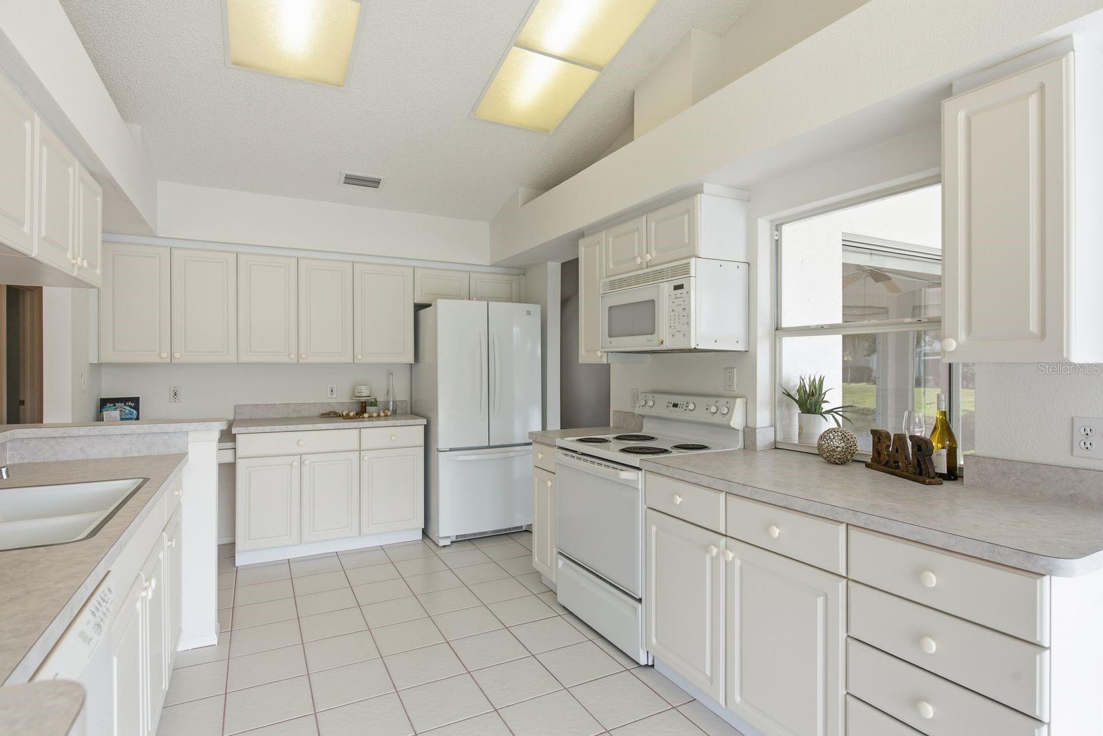 6639 SUN POINT CT