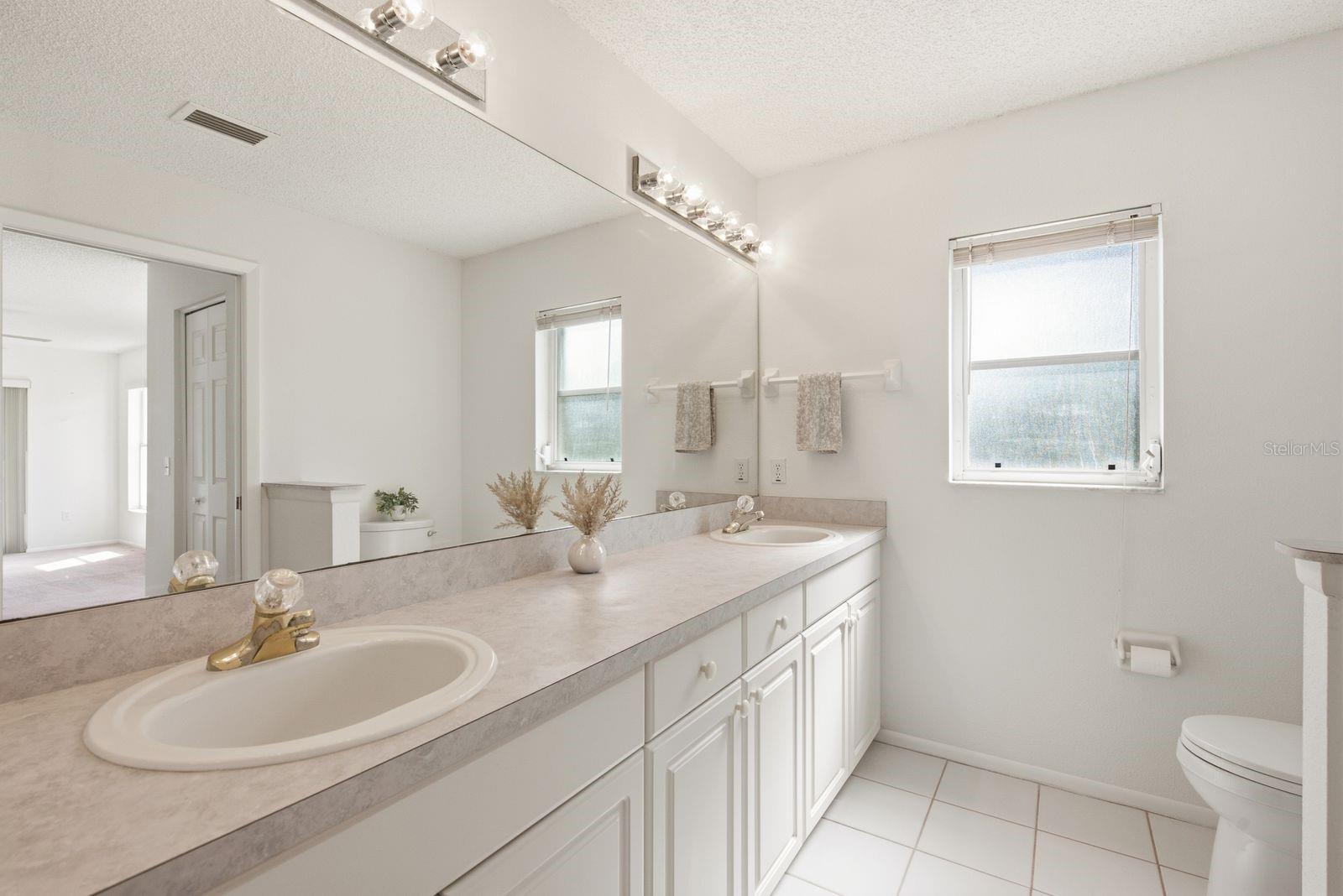 6639 SUN POINT CT