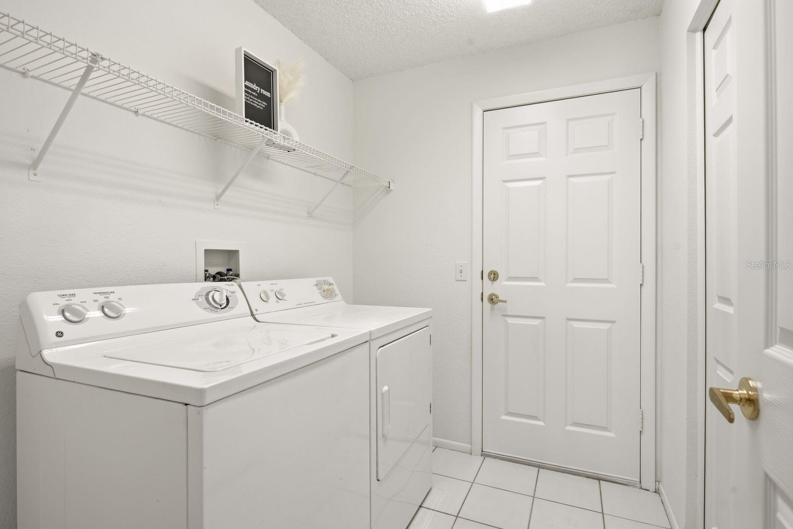 6639 SUN POINT CT