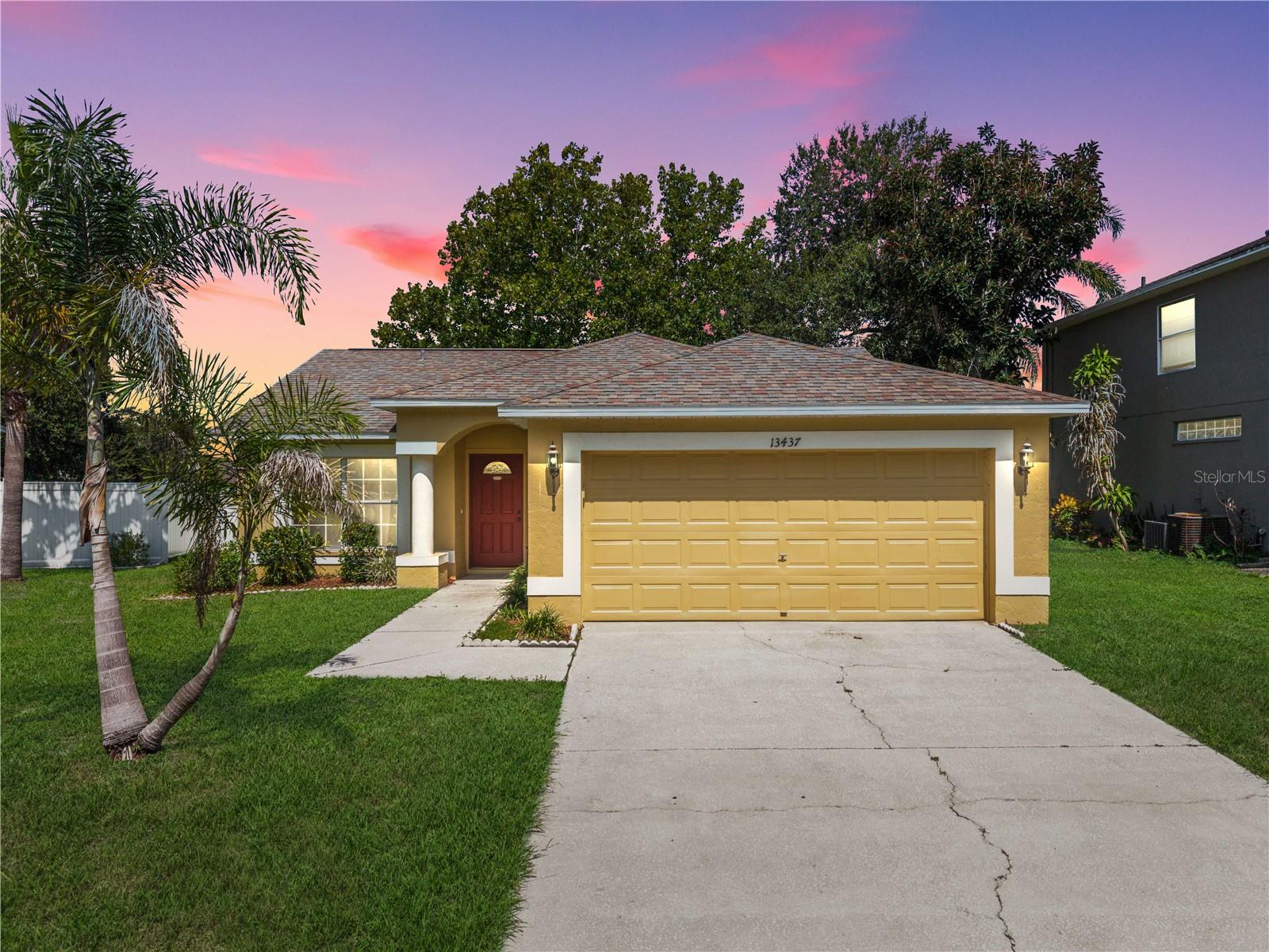 13437 Beechberry Dr, Riverview