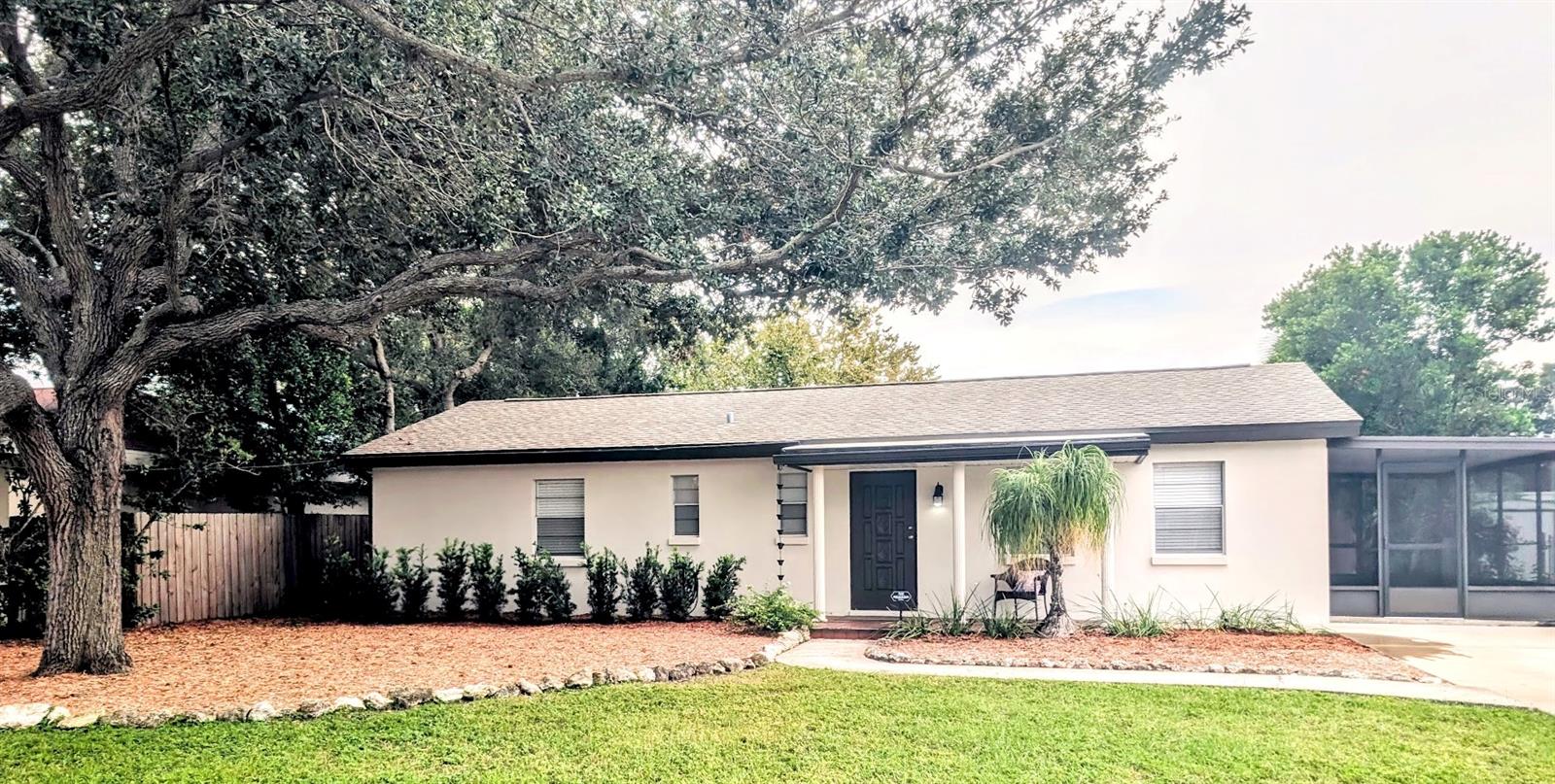 3902 W Paxton Ave, Tampa