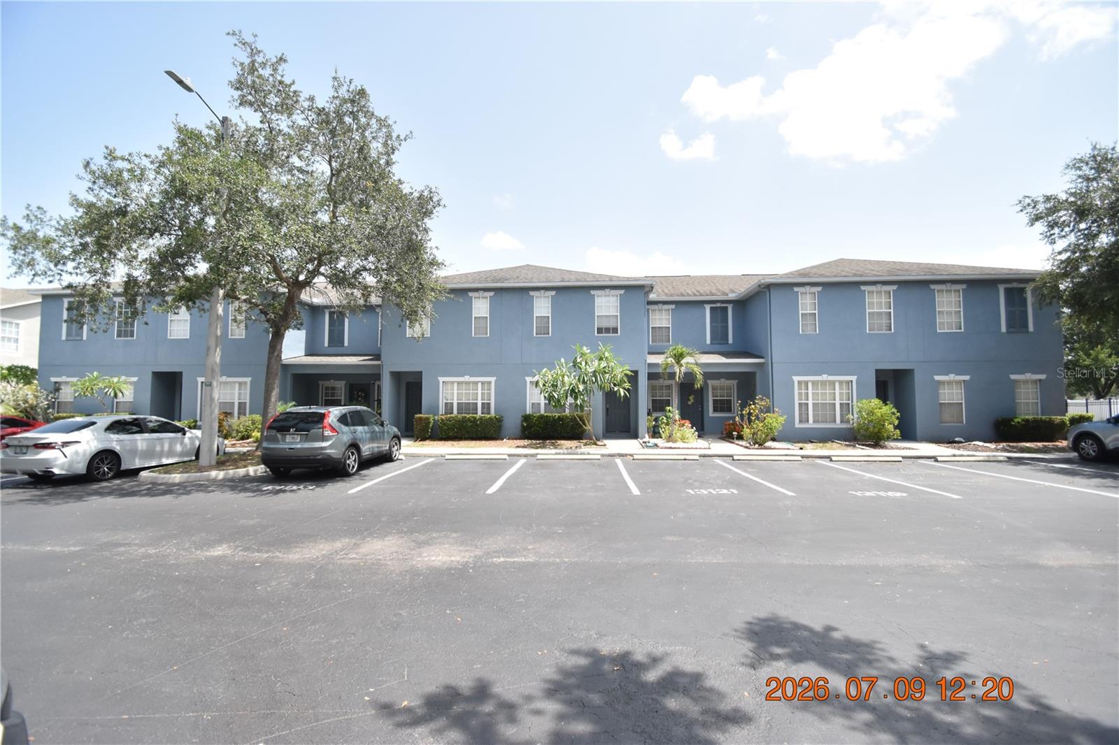 13121 Kings Crossing Dr, Gibsonton