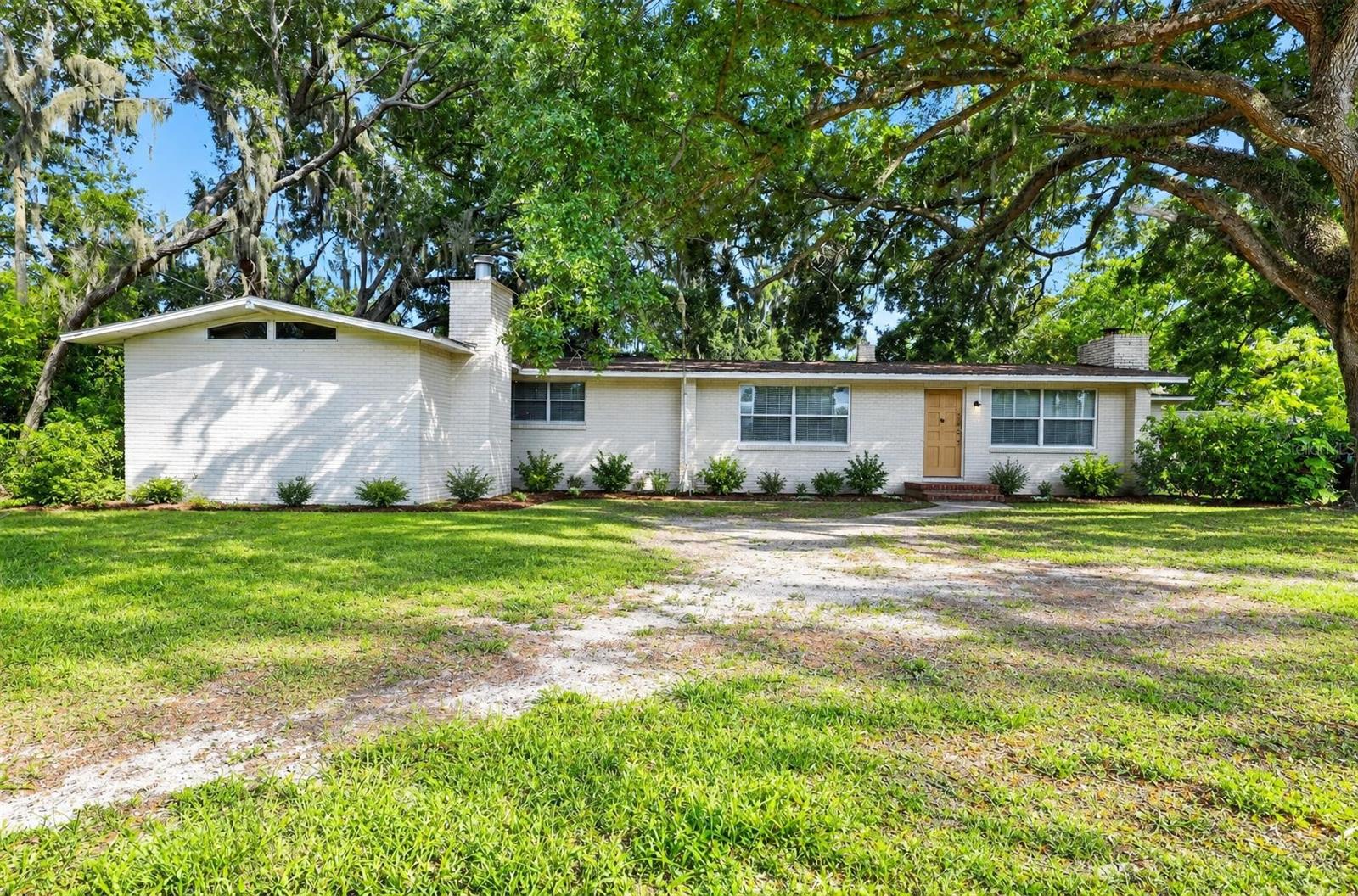 10109 Main St, Thonotosassa