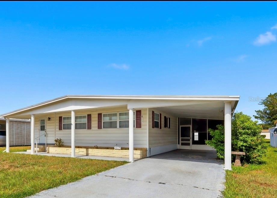 5417 Amanda St, Zephyrhills