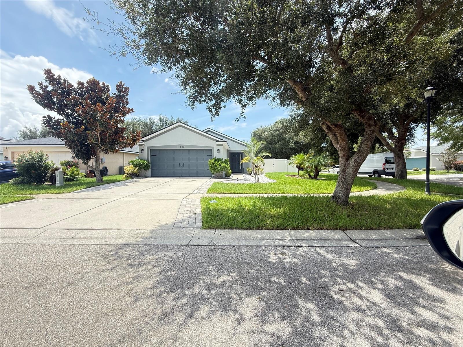 11543 Bay Gardens Loop, Riverview