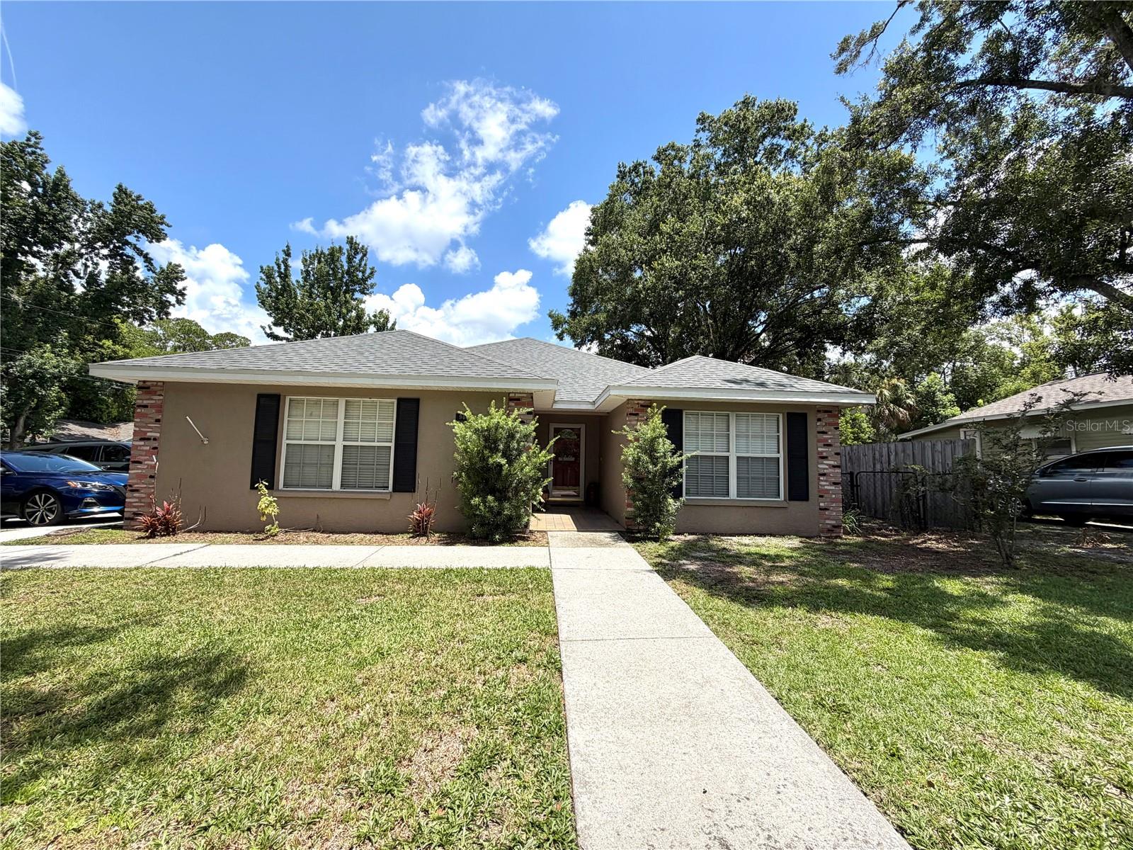 902 E Tomlin St, Plant City