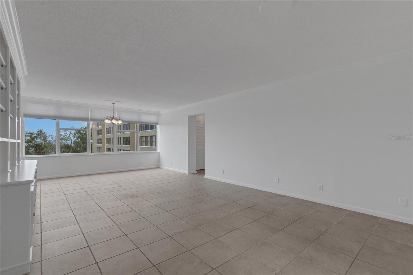 2403 S ARDSON PL #402B