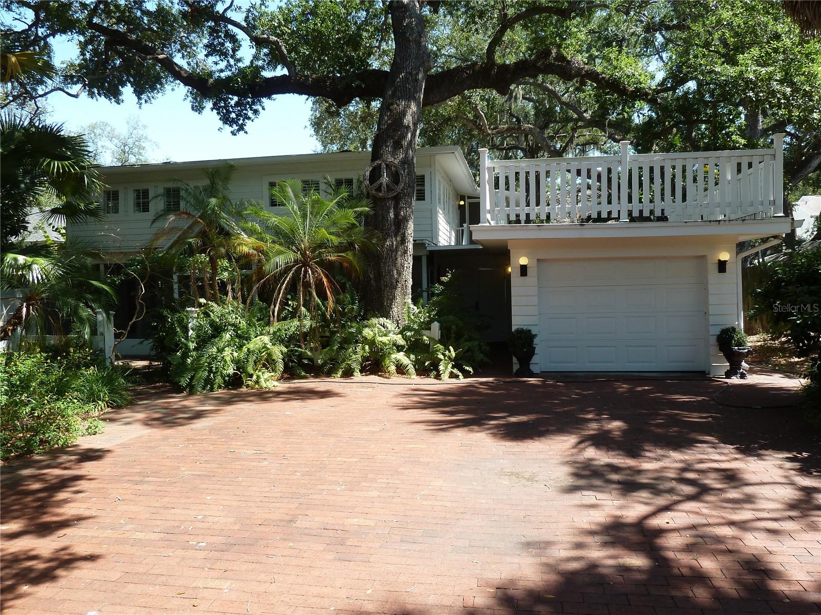 3302 W Villa Rosa St, Tampa