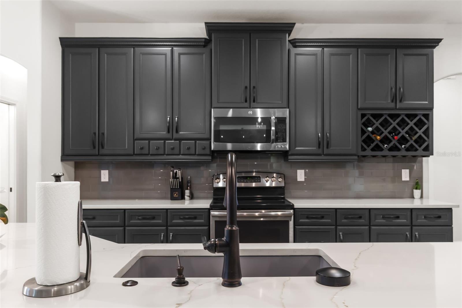 13627 ARTESA BELL DR