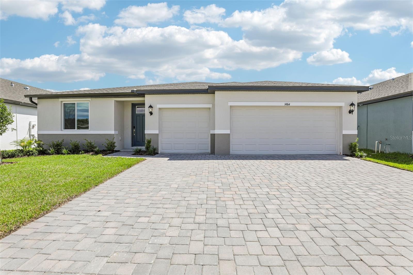 14164 Harvest Pines Ln, Hudson