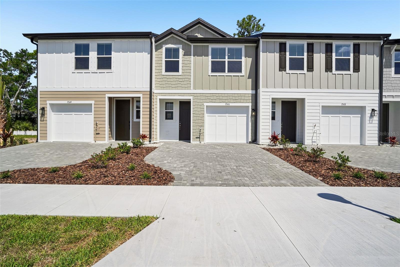 7556 Deer Valley Circle, Tampa